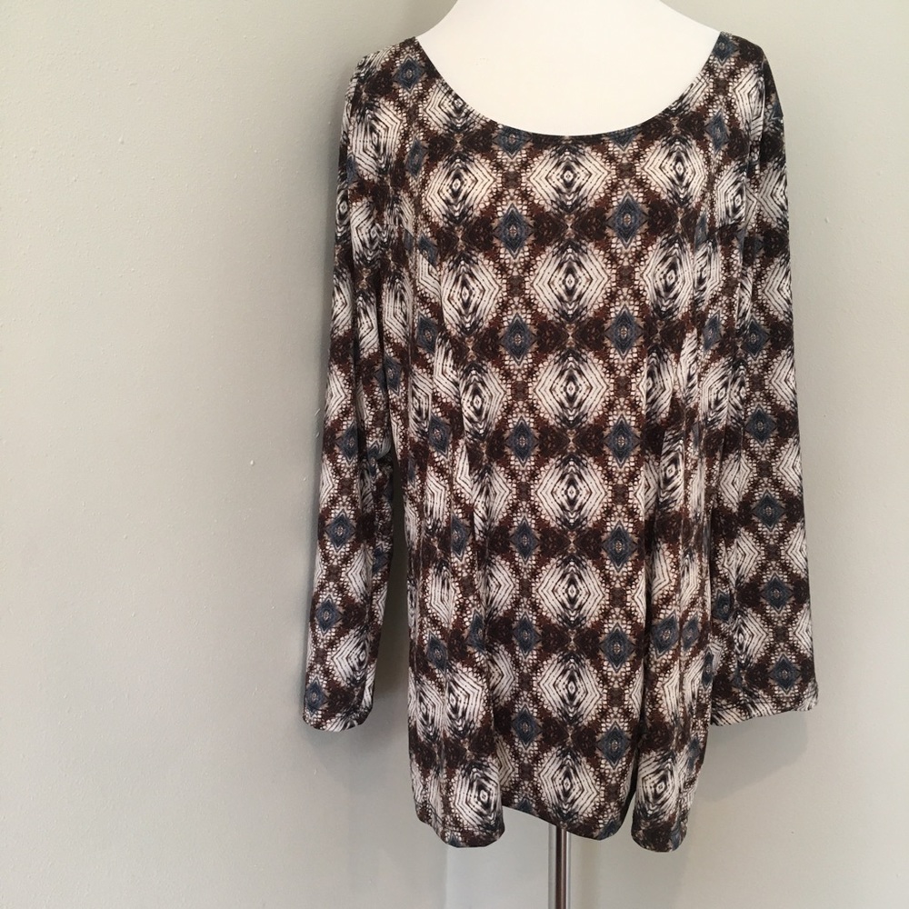Ashley Stewart Top Criss Cross Back Argyle Diamond